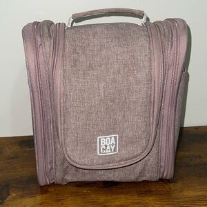 Women's Tan Travel Bag